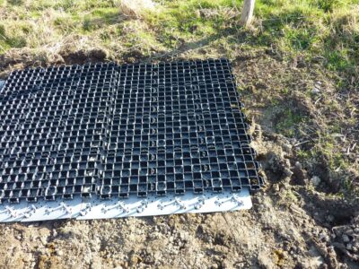 Connecting paddock grids without subbase