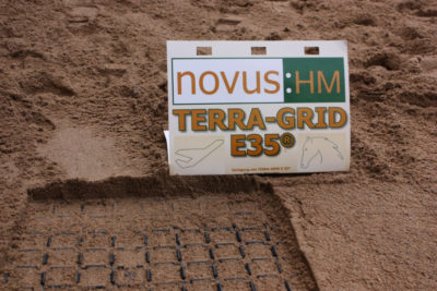 TERRA-GRID E35 unter Tretschicht